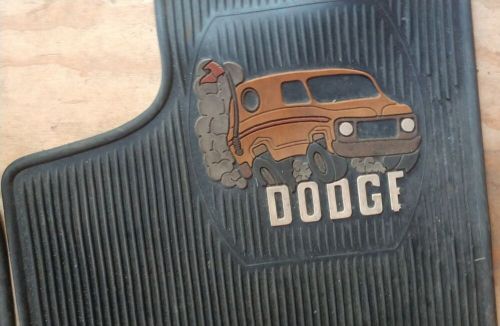 Pre owned78-93 dodge tradesman and ramvan pr. rubber dodge boogie van floor mats