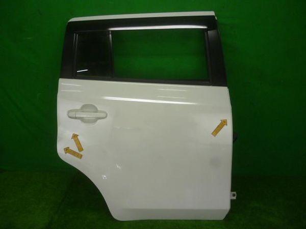 Toyota bb 2010 rear right door assembly [0813300]