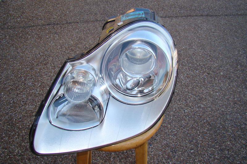 Porsche oem factory 955 cayenne left (driver) side xenon headlight assembly