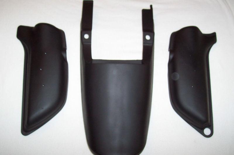 Kawasaki 900 / 1000 side covers and tail peice 