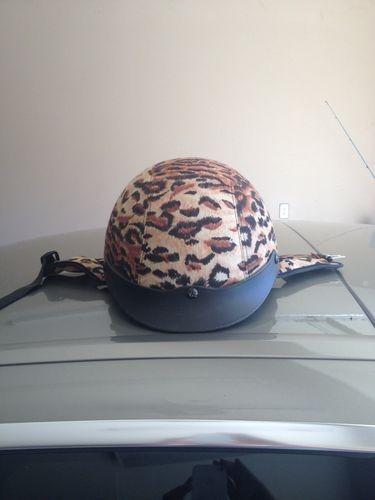 Leopard motorcycle helmet