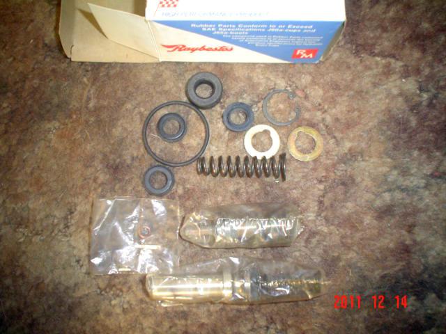 1974 to 76 volkswagen 1 master cylinder rebuilding kit made in west germany new