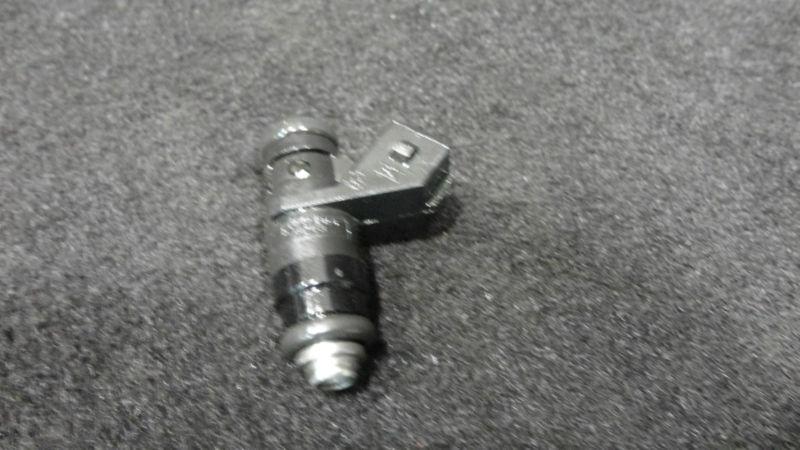 Fuel injector assy #840481t01 mercury/mariner 2004-2007/09/10 150-250hp #6 (509)