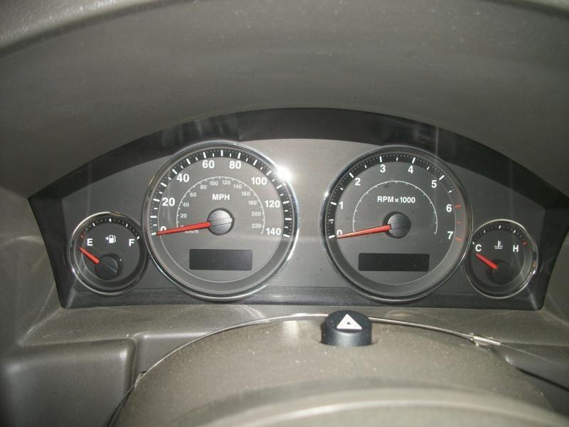 Speedometer 06 commander 5.7l mph 1117286