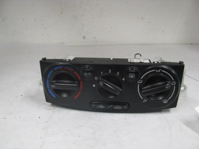 Temp climate ac heater control mazda mpv 2000 00 2001 01 2002 02 03 04 05 06