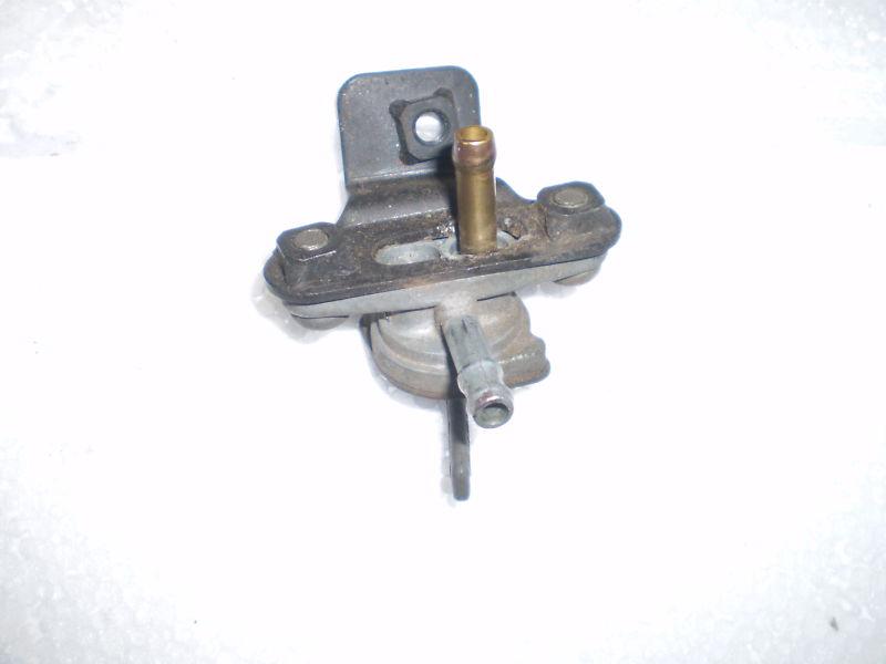 1983 honda vf750 v45 petcock fuel valve