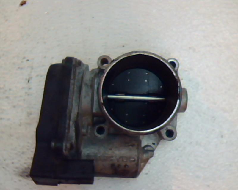 2006 volkswagen golf 89995 miles throttle body assy 2636597