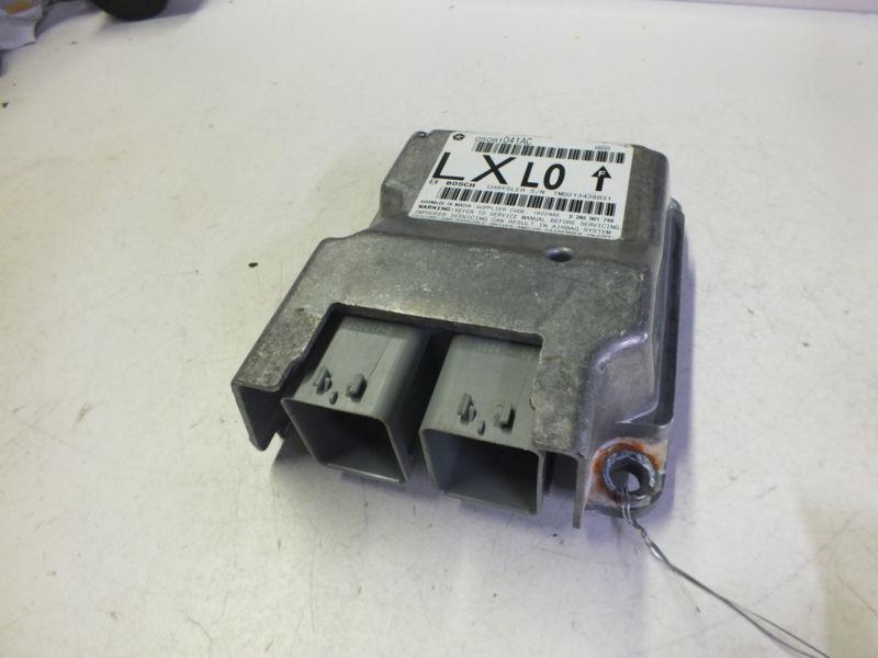 2005 chrysler 300 srs air bag computer oem 05081041ac