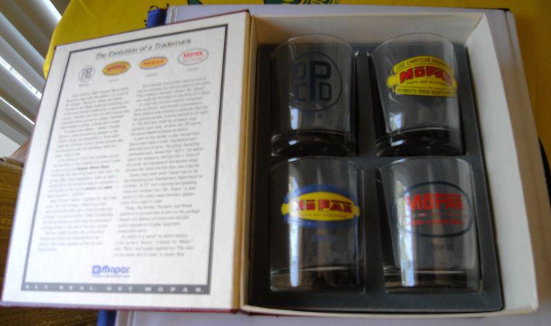 Mopar master parts award  4 glasses  logo's 1933-36, 1937-47, 1948-53, 1954-58