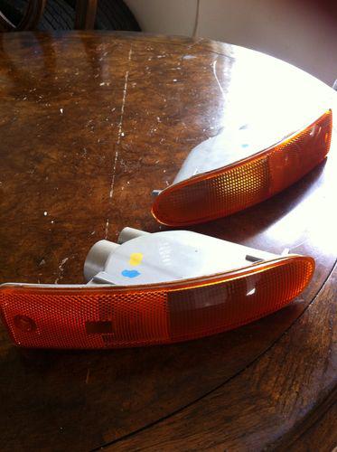 03-05 mitsubishi eclipse oem turn signals