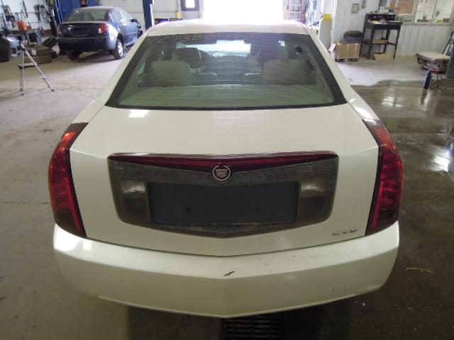 2003 cadillac cts front door left 2313001