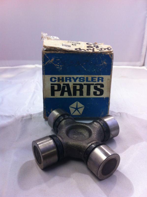 1965-1968 nos chrysler imperial u-joint pkg. pt.#2533202 mopar  hotrod