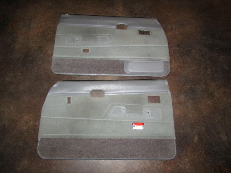 Toyota hilux pickup truck 4runner gray sr5 door panel panels 1984-1986,1985, 85