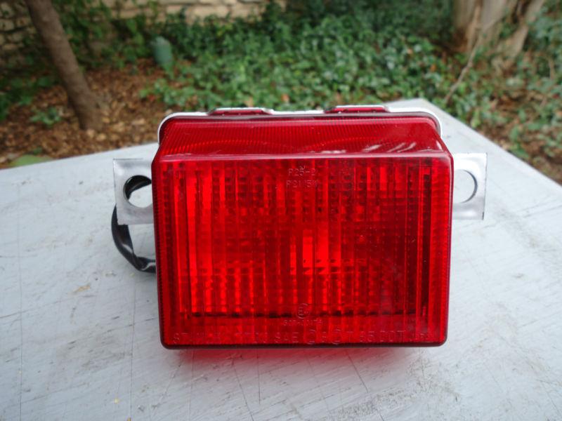 Kawasaki zx600 nos tail light assembly ninja 600r zx6 brake lamp 88 - 97 new!