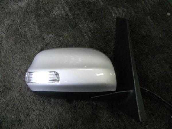 Toyota ractis 2006 right side mirror assembly [5413500]