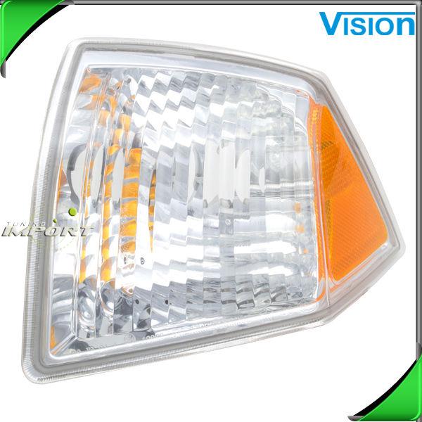 Park lamp amber corner turn signal light 07-10 compass ch2520144 clear lens left