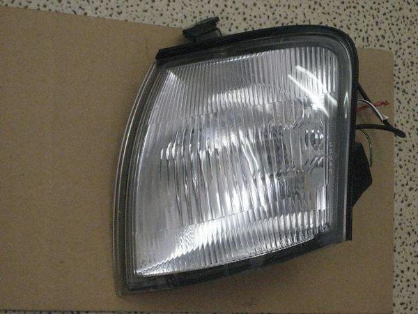 Toyota avalon 1995 left clearance lamp [0511100]