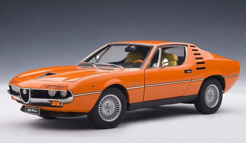 20 different photos printed on glossy paper alfa romeo montreal