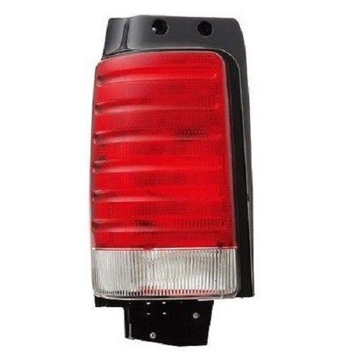 Ch2801118 tail light right side fits  91-95 dodge,chrysler,plymouth voyager