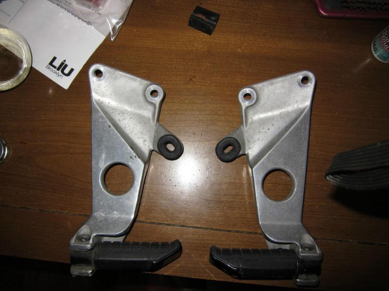 1988 honda hawk gt passanger pegs with mounts