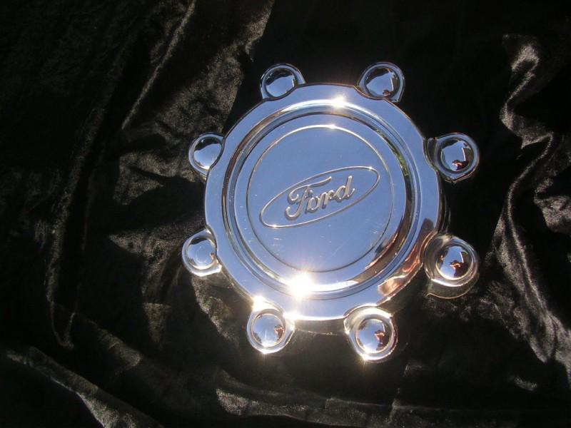 Ford f250 f350 rear 8 lug  oem center wheel cover piece hub cap 3c34-1a096-ca