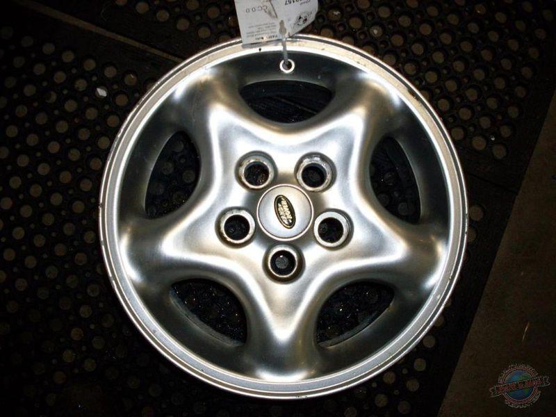 (1) wheel land rover 322295 99 00 01 02 alloy 80 percent edge chew