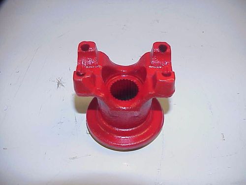 Red 9&#034; ford rear end short style yoke 28 spline ump wissota demo derby shelby y7