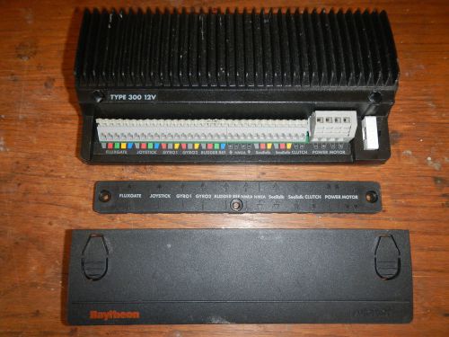 Raytheon / raymarine / autohelm type 300 autopilot course computer 12v