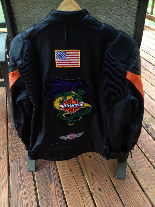 Harley davidson leather jacket mens medium