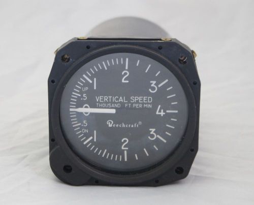 United instruments vertical speed indicator - 7040 -