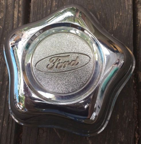 Ford ranger center cap 1995-2001 part number yl24 1a096 eb 01