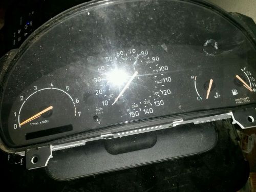 Saab 900 1997 instrument cluster mph automatic/manual  2.3 non turbo