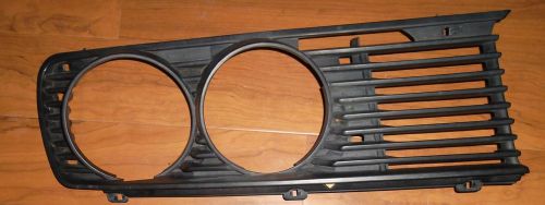 Bmw series 5 e28 83&#039; 84&#039; 85&#039; 86&#039; 87&#039; 88&#039; left (driver) headlight grill