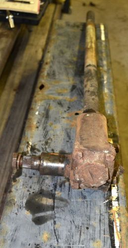 1941 42 46  chevrolet saginaw steering gearbox shaft 266733