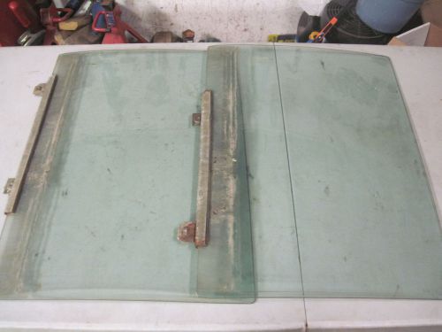 Mercedes w116 116 300sd  450 280 sel only right rear door window glass &#039;73-&#039;80