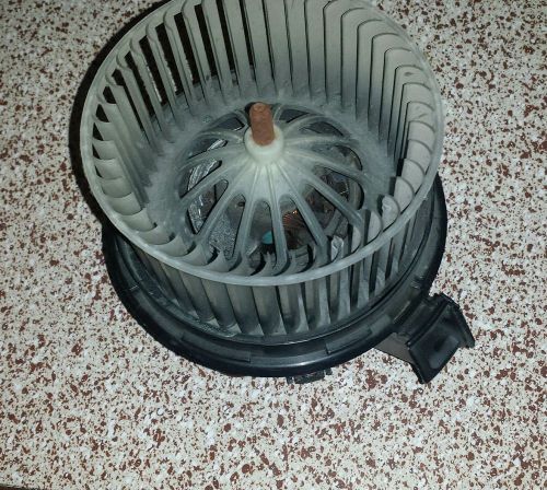 Behr blowing motor fan oem l5964008