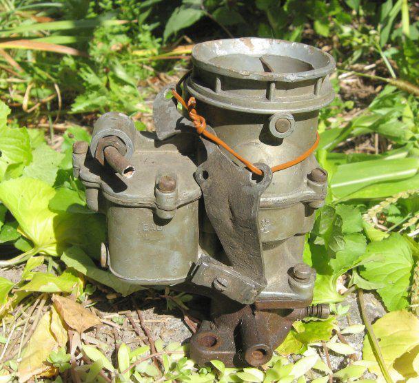 Vintage ford eab carburetor  holley 94 flathead  