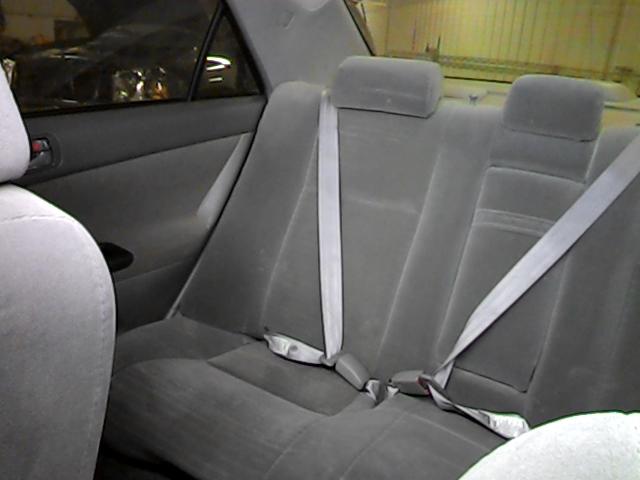 2006 toyota camry rear seat belt & retractor only rh passenger gray