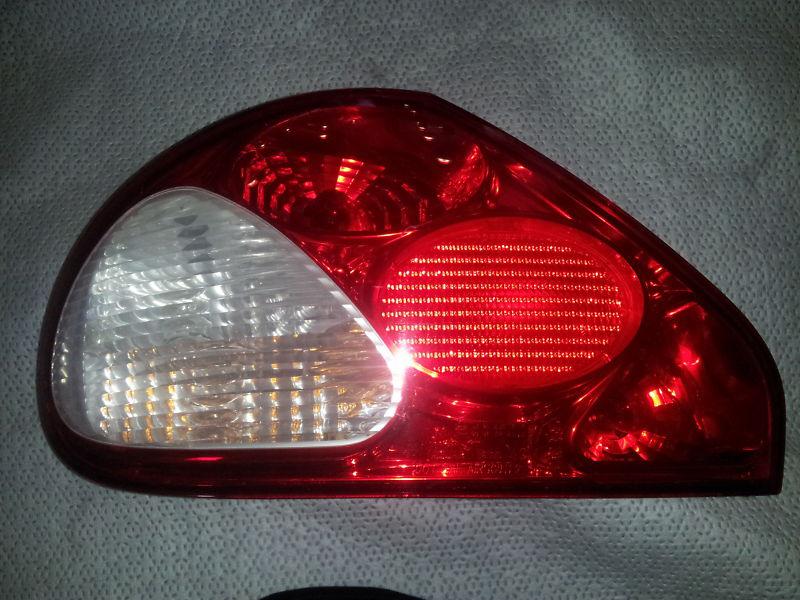 2002-2008 jaguar x-type left (driver) tail light factory