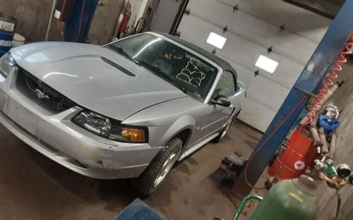 Alternator 6 cylinder fits 01-04 mustang 1501326