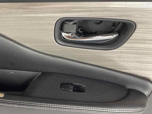 Fits 15 - 18 nissan murano sv rear lh driver door trim panel black 829a15aa2a