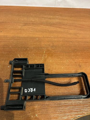 Mercedes-benz e w212 battery holder 123456789 #d371 diesel 2010 18039925-