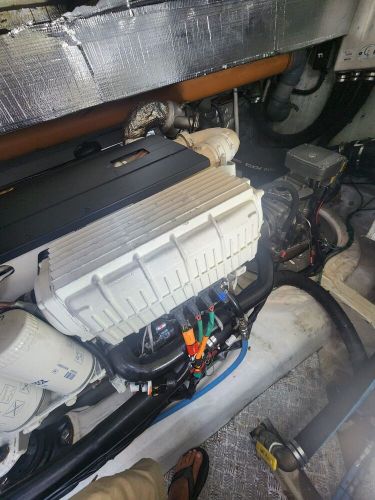 Volvo d6 diesel marine boat engine 435 hp ips600 ips motor