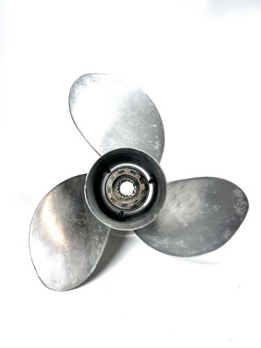 Mercury 3 x 14 x 12p , vengeance propeller , 48-17312-12- rh ( cosmetic wear )