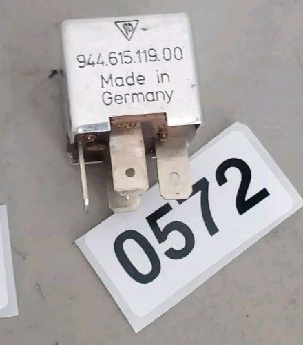 Porsche 928 944 968 multi purpose relay 94461511900 oem