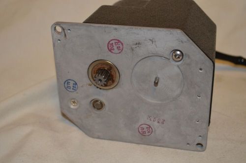 Bendix king ks 272c trim servo 065-00178-2700 w/ km 275 servo mount  (362, 365)