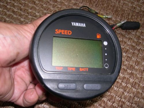 Yamaha outboard multifunction gauge fuel/speed/trip/battery