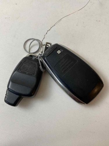 Key remote/fob subaru legacy 17