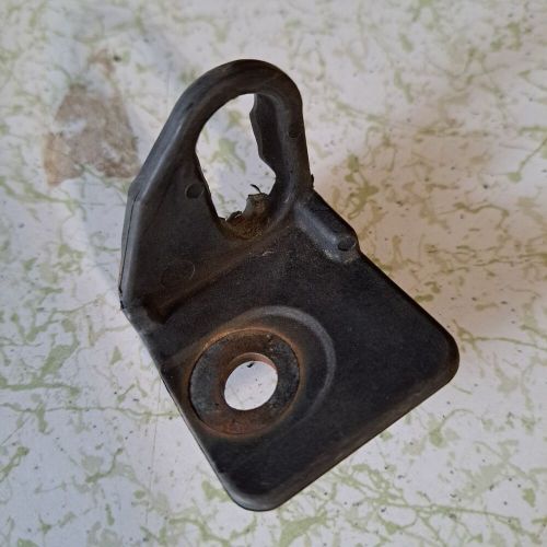 1972 1973 1974 ford gran torino ranchero hood latch rod lever plastic bracket