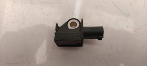 Mercedes-benz e w212 2015 deployment crash impact sensor a1729056000 bce6381